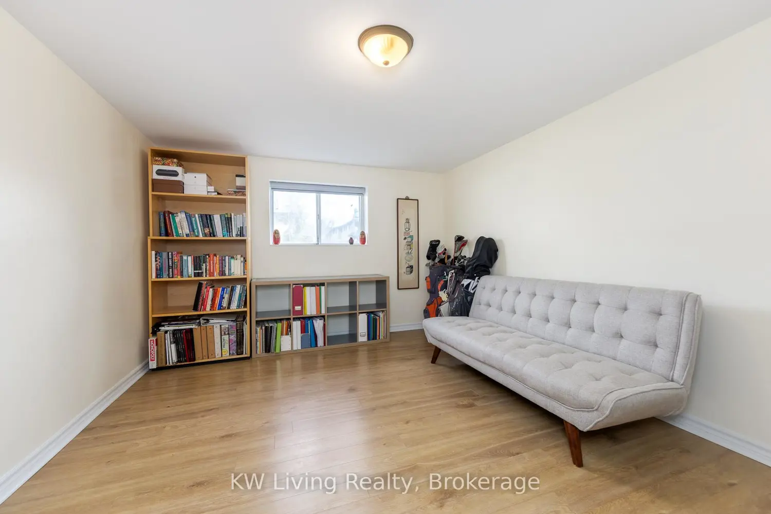 Additional image 7 of 833 Fairbairn Street