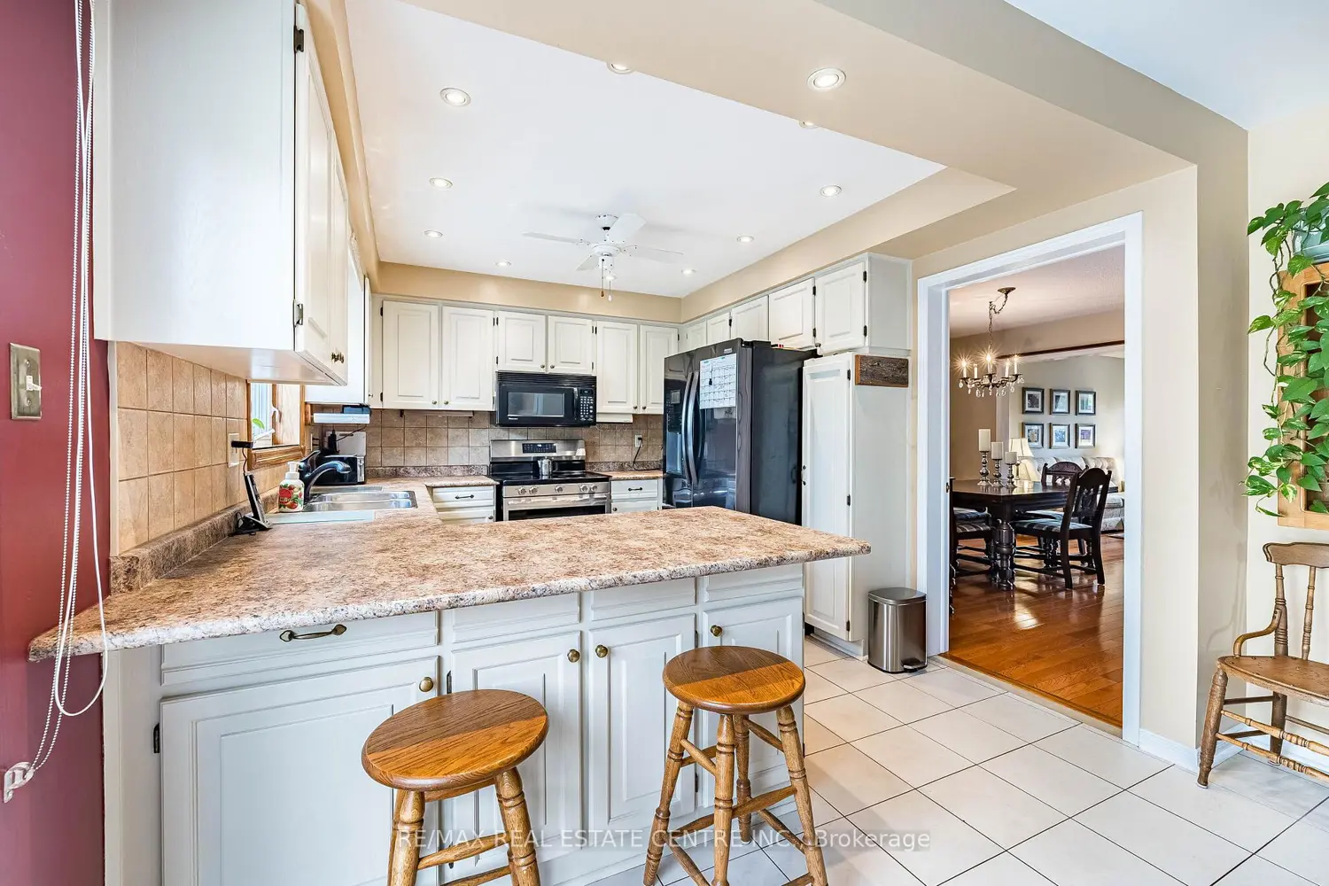 Additional image 16 of 19 Mossbank Drive