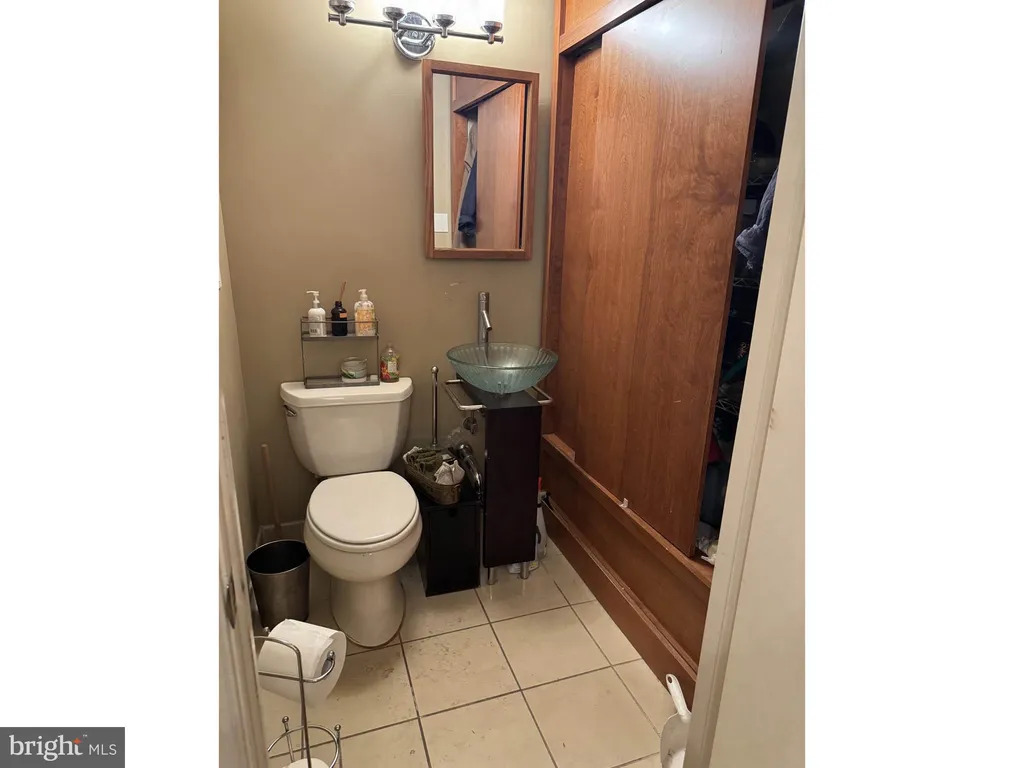 Additional image 6 of 919 S Charles Street, Baltimore, MD 21230