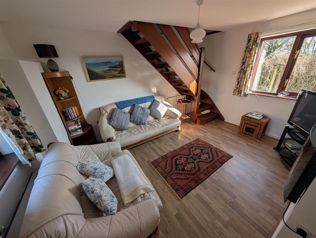 Additional image 2 of 2 bed cottage to rentCreampots, Little Haven, Haverfordwest SA62
