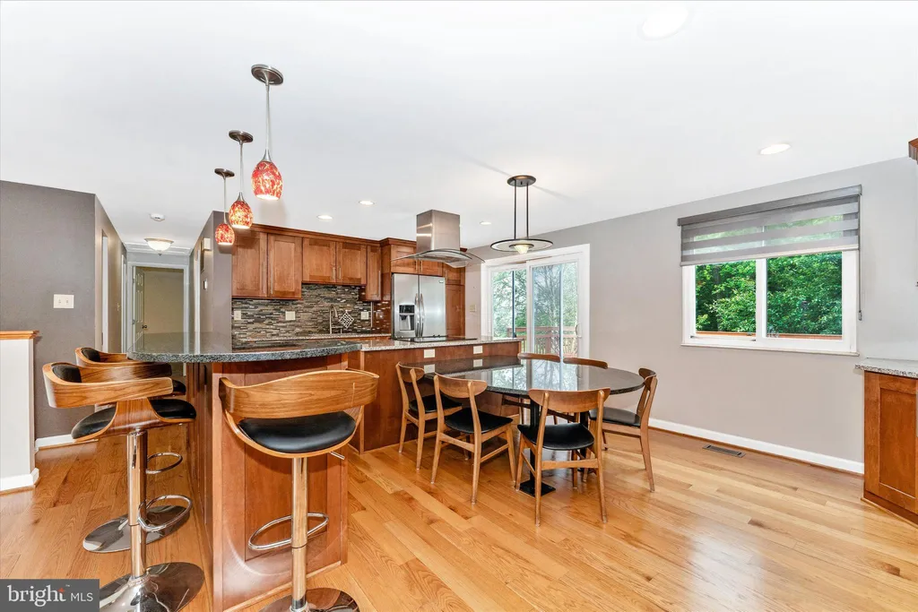 Additional image 8 of 20 Framingham Court, Gaithersburg, MD 20879