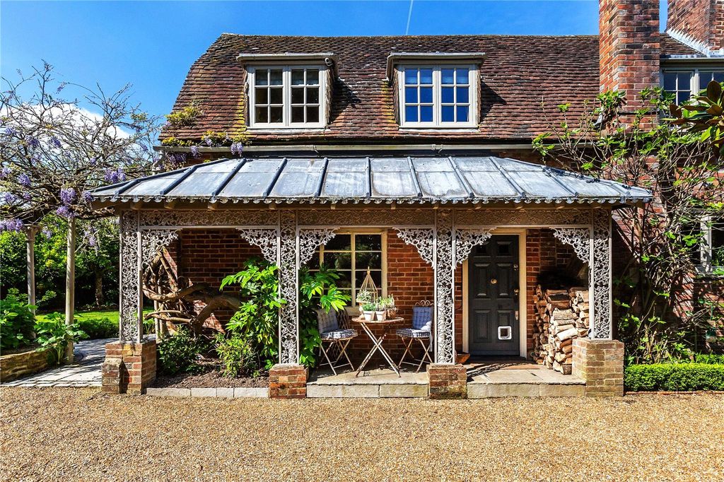 Additional image 12 of 5 bed detached house to rentThe Street, Slinfold, Horsham, West Sussex RH13