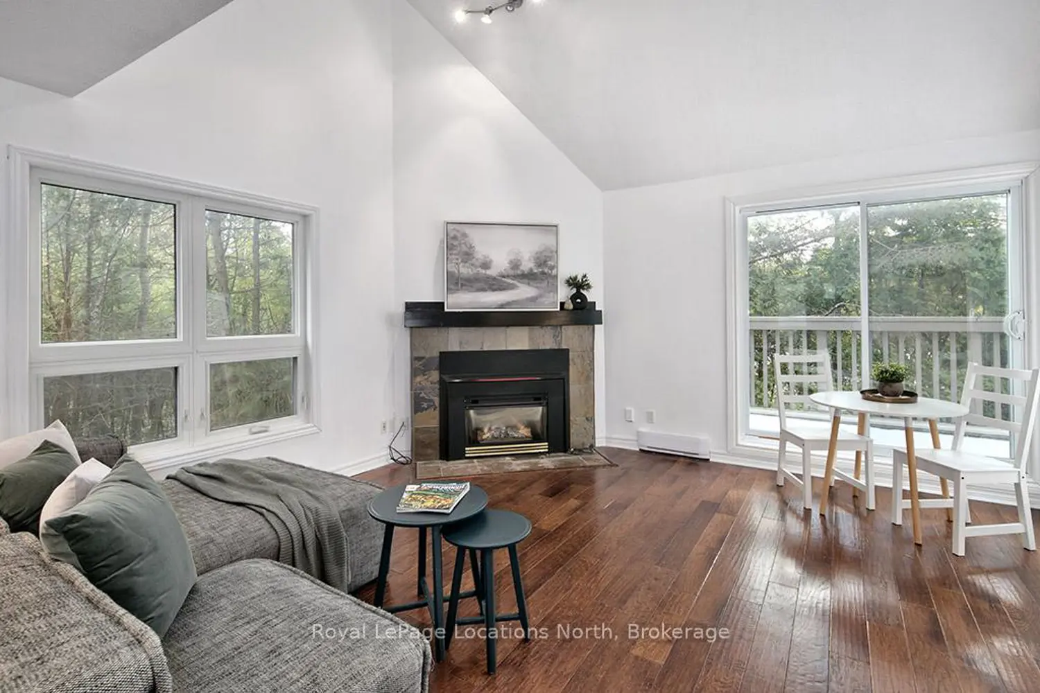 49 Trott Boulevard 182 photo 2