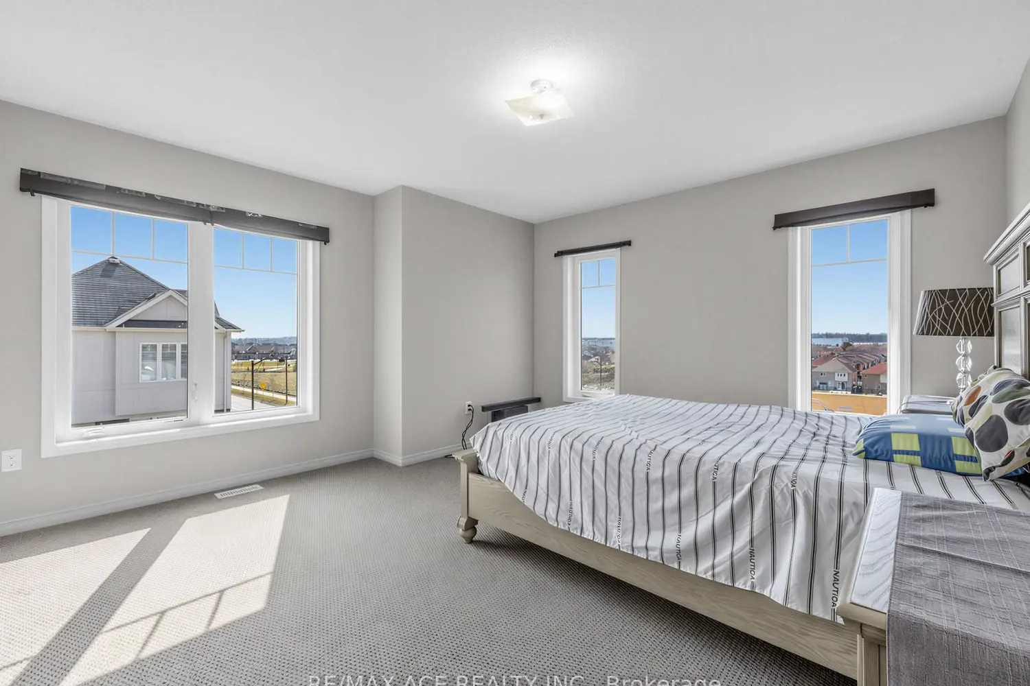Additional image 13 of 1 Mortlock Street