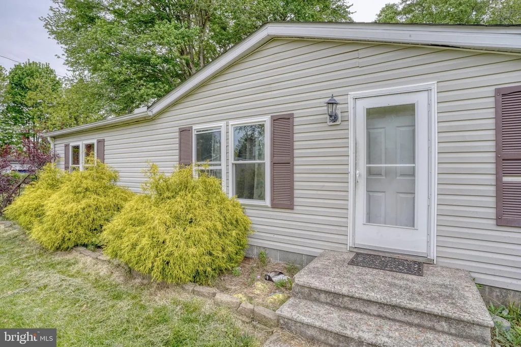 Additional image 10 of 28 E Pine St, Frederica, DE 19946