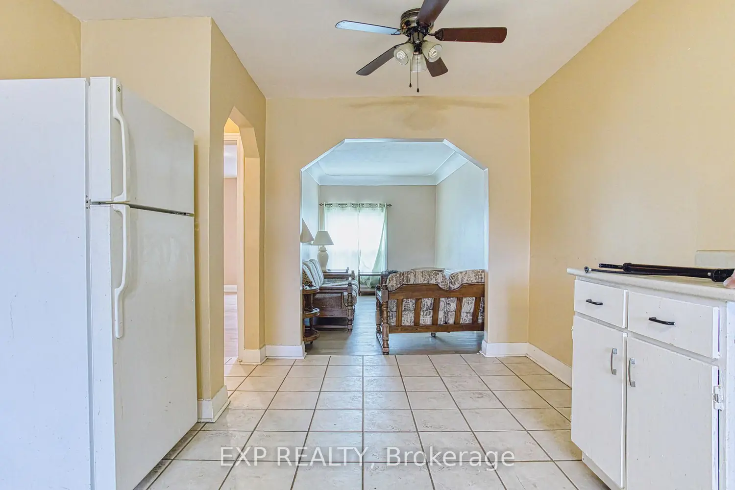 Additional image 10 of 4727-4729 Ferguson Street
