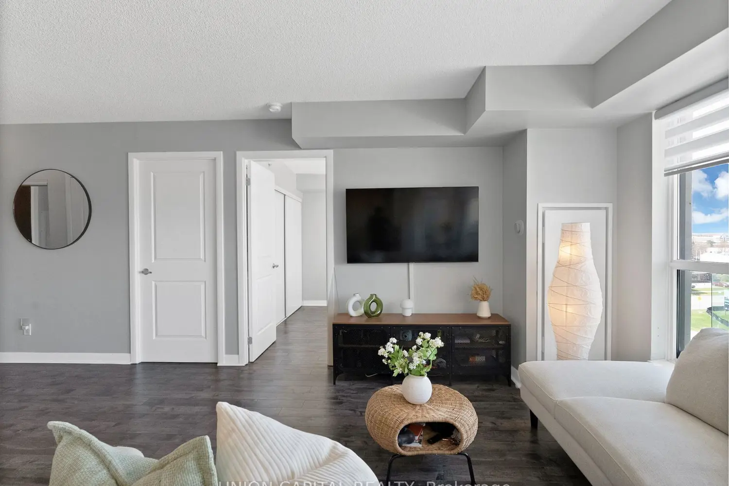 75 Norman Bethune Avenue 622