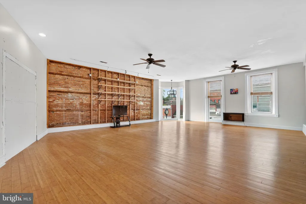 Additional image 57 of 300 N Washington Street, Snow Hill, MD 21863