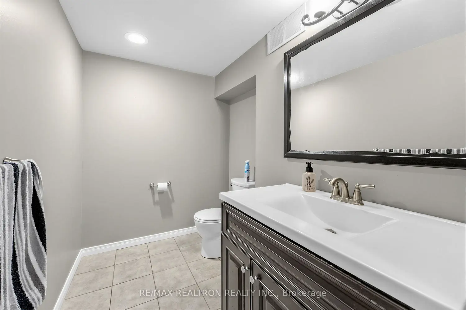 Additional image 14 of 42 Charles Street