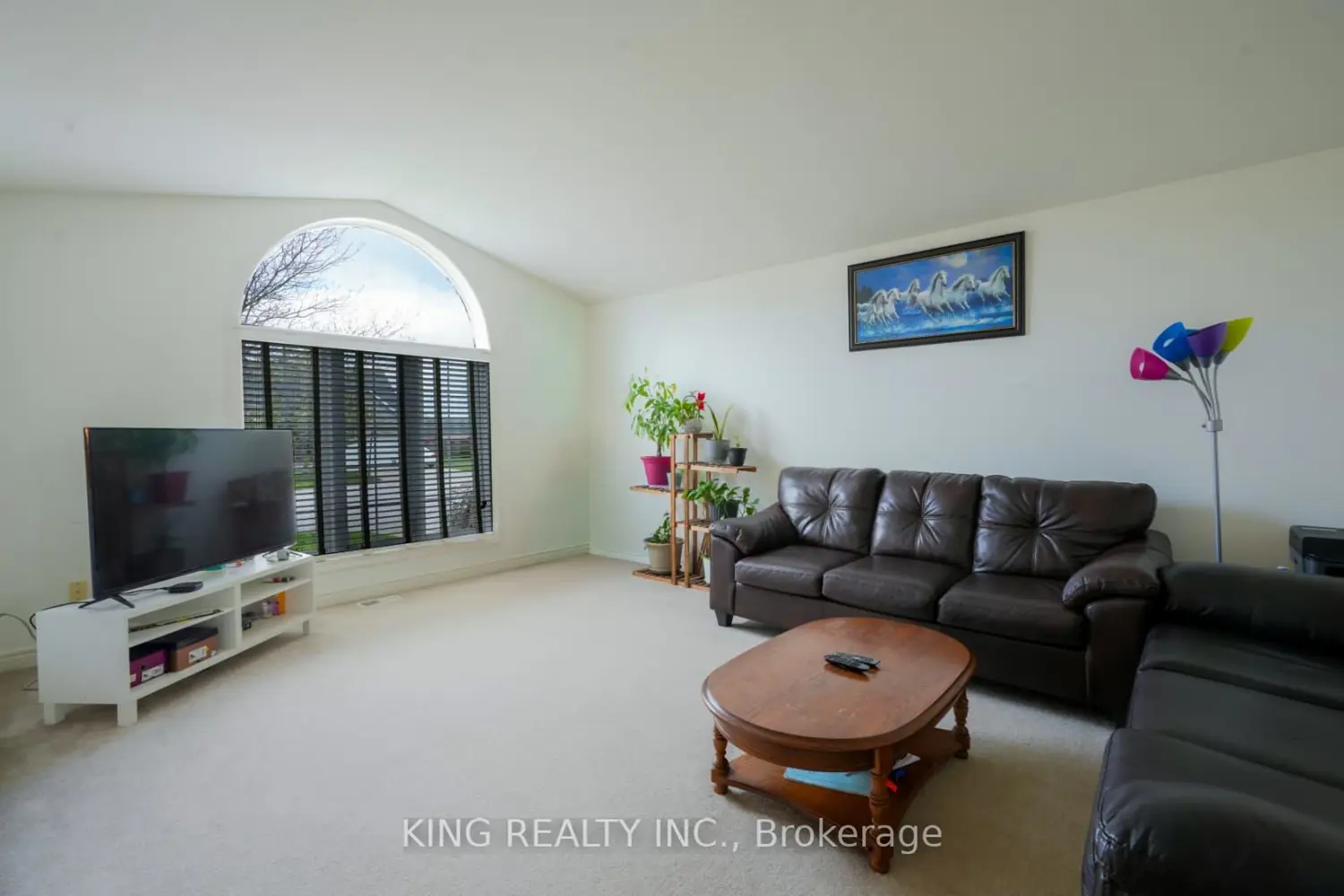 Additional image 7 of 120 Redwood Court
