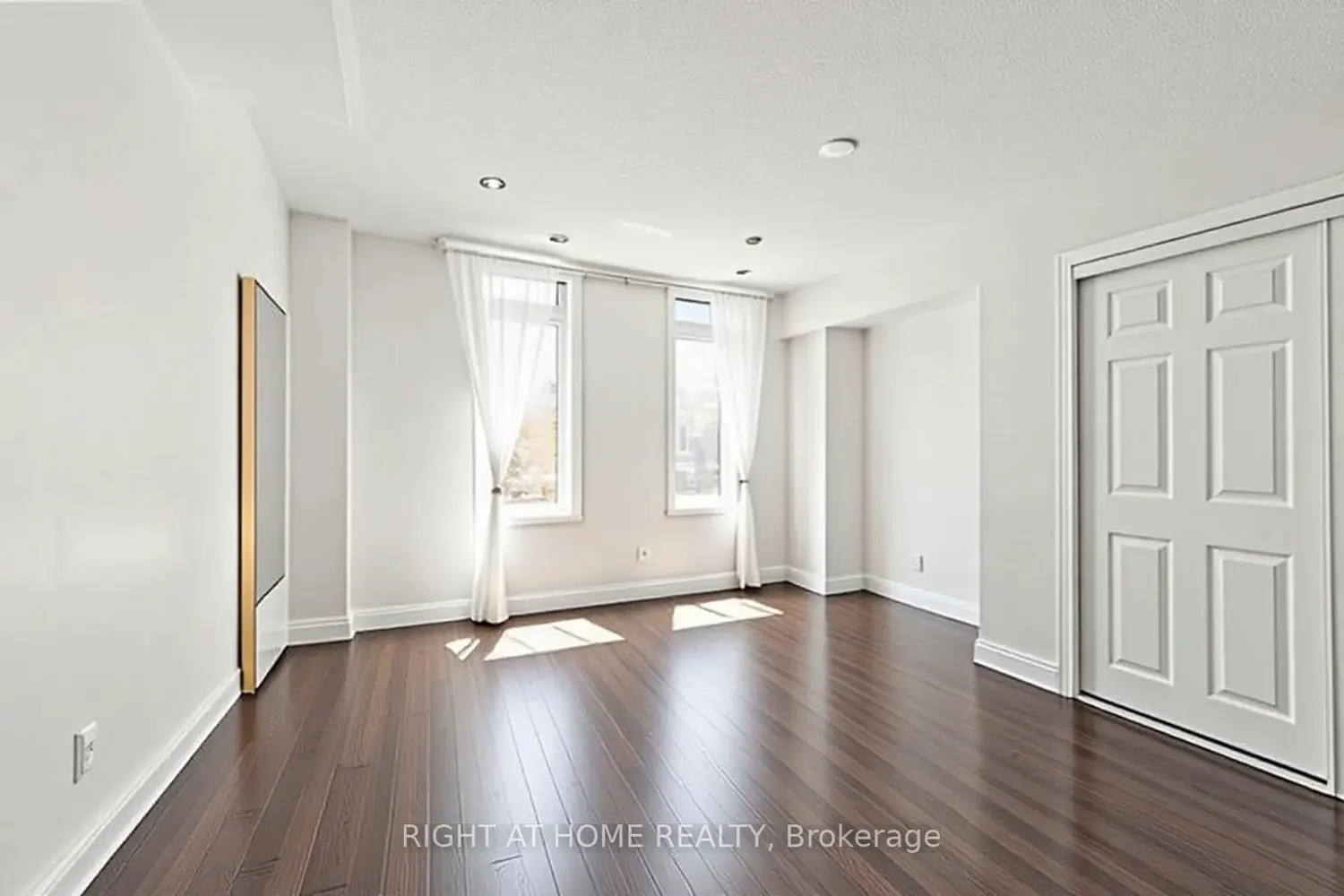 Additional image 8 of 12 Sudbury Street 2608