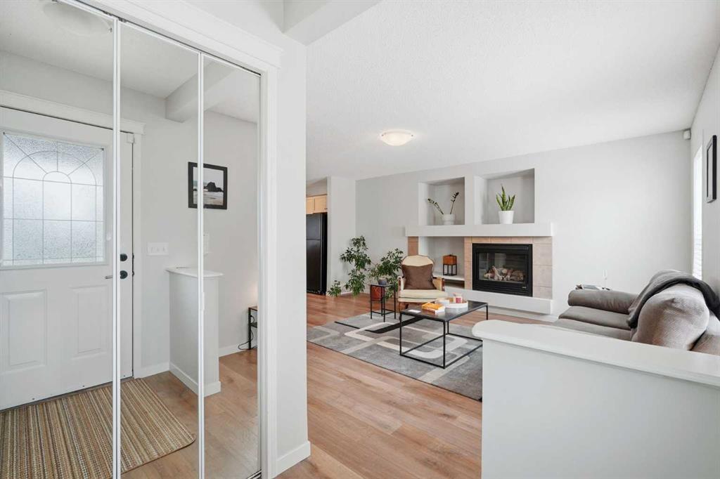 Additional image 2 of 29 Copperfield Heath SE, Calgary, AB, T2Z 4V2