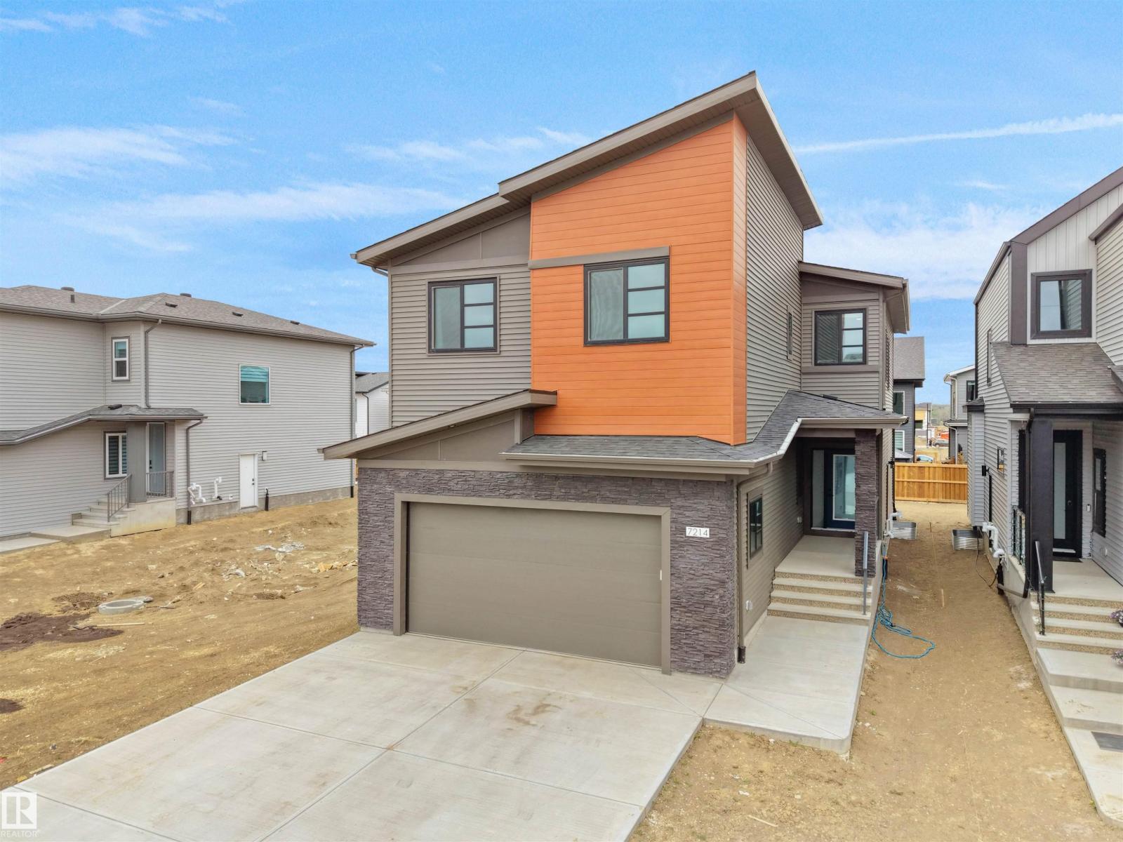 7214 Kiviaq Link SW, Edmonton, AB, T6W5R3