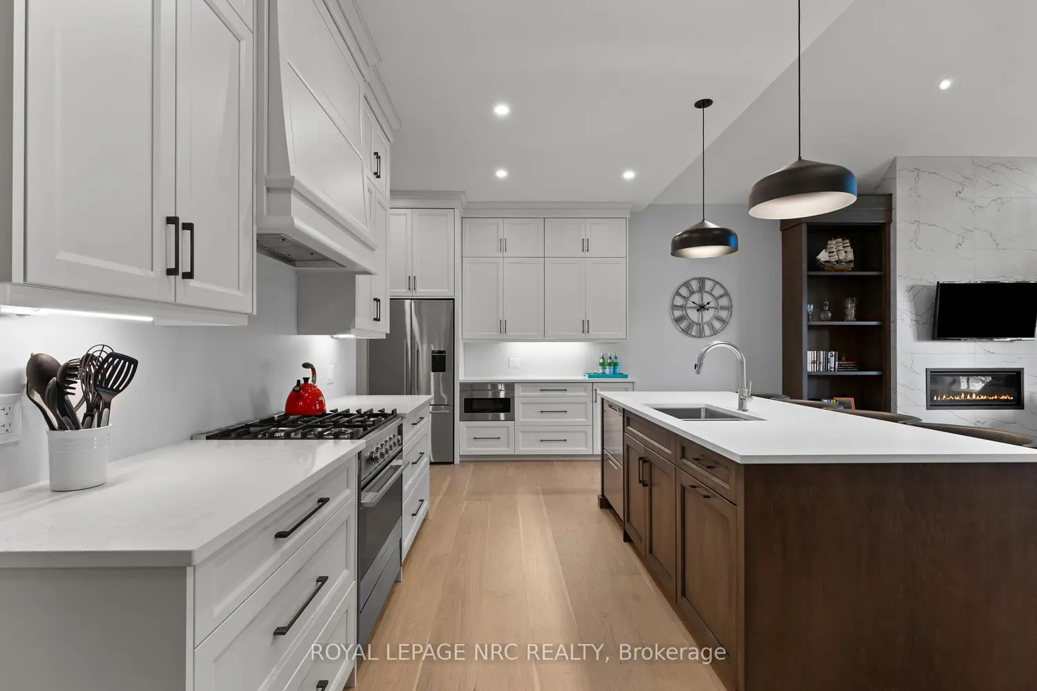 Additional image 3 of 190 Canboro Road 7