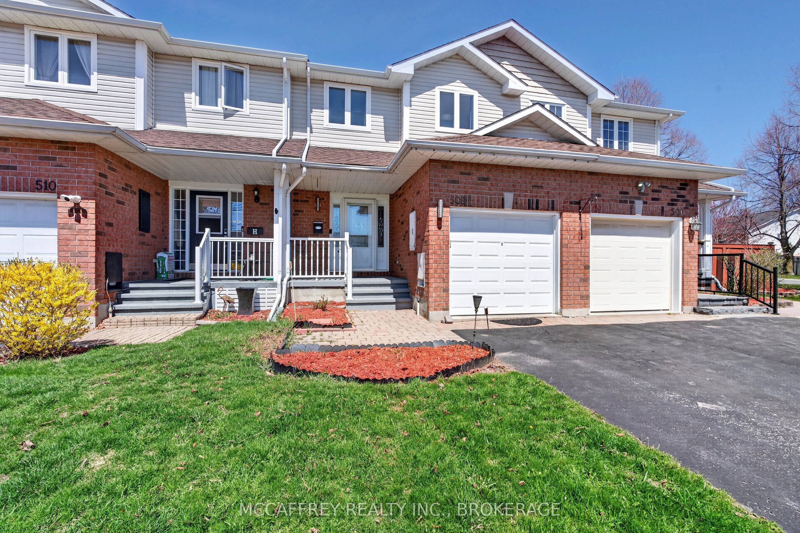 508 Farnham Court, Kingston, ON, K7M 8Y1