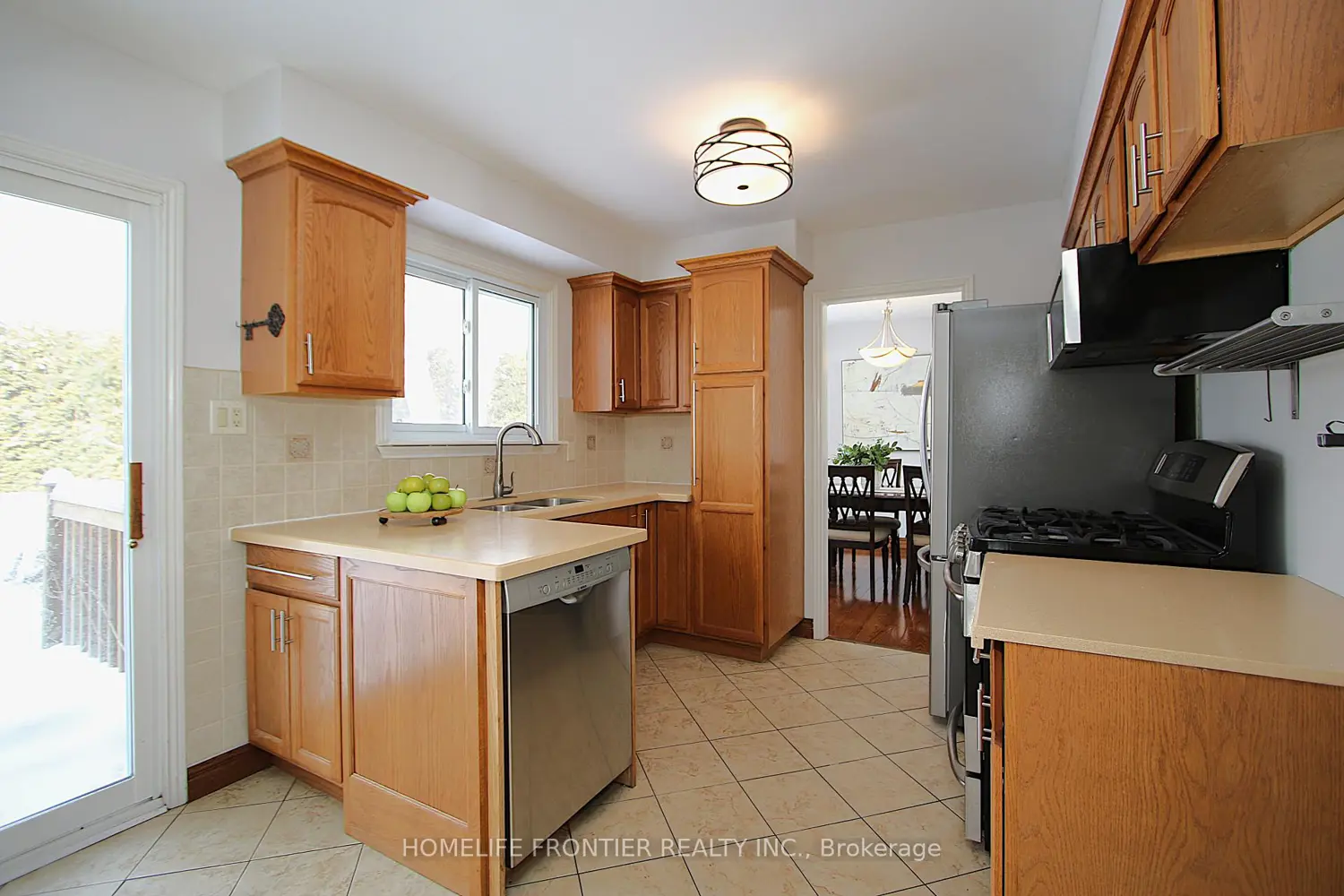 Additional image 4 of 40 Delta Crescent