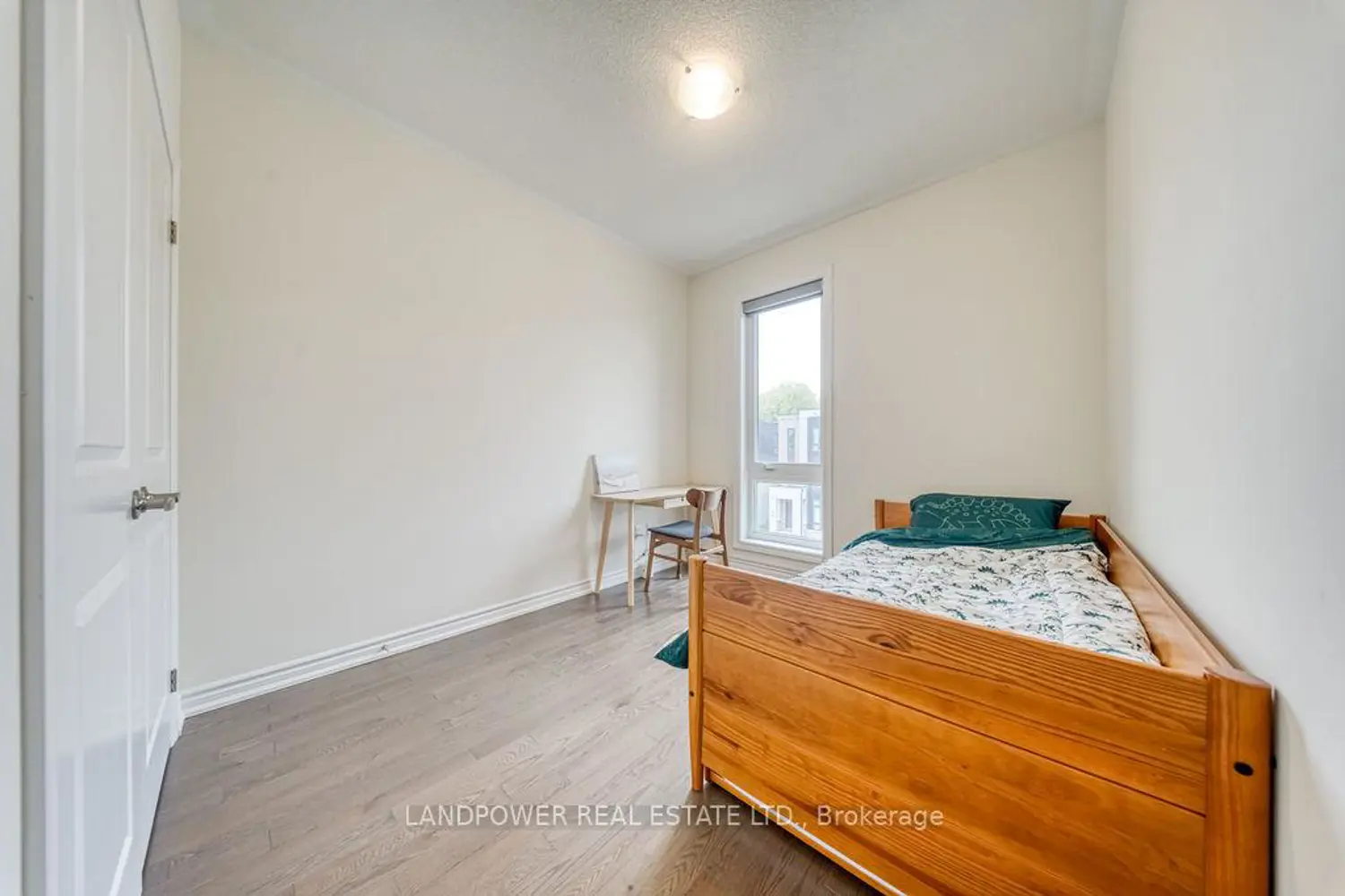 Additional image 16 of 43 Lord Melborne Street