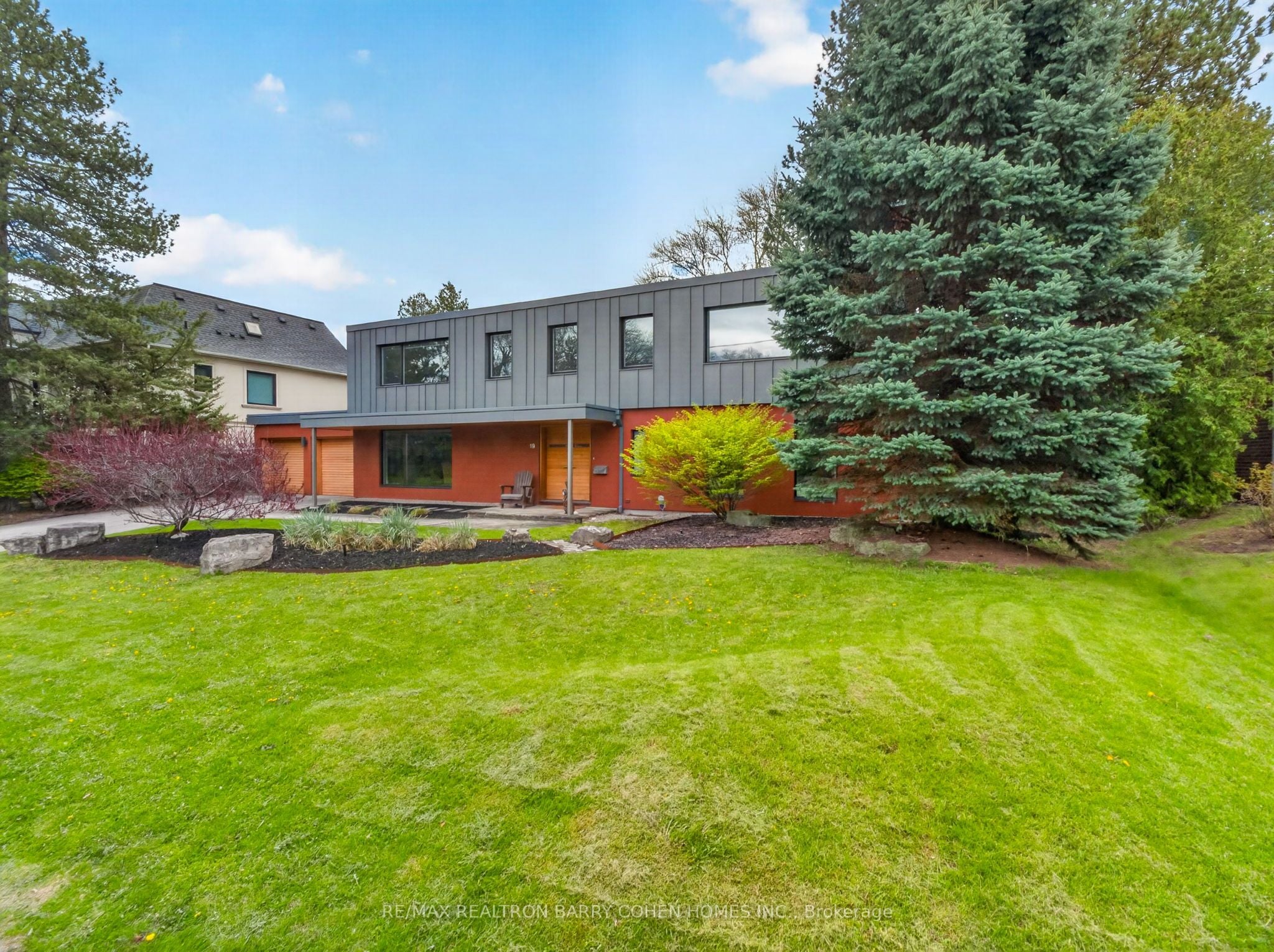 Additional image 2 of 19 Saintfield Avenue, Toronto, ON, M3C 2M4