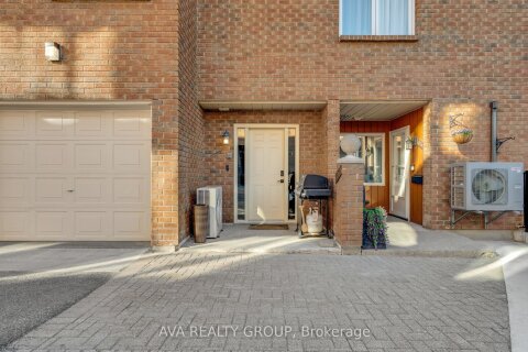 Additional image 8 of 7-106 Stratas Court N, Ottawa, ON, K2L 3K4