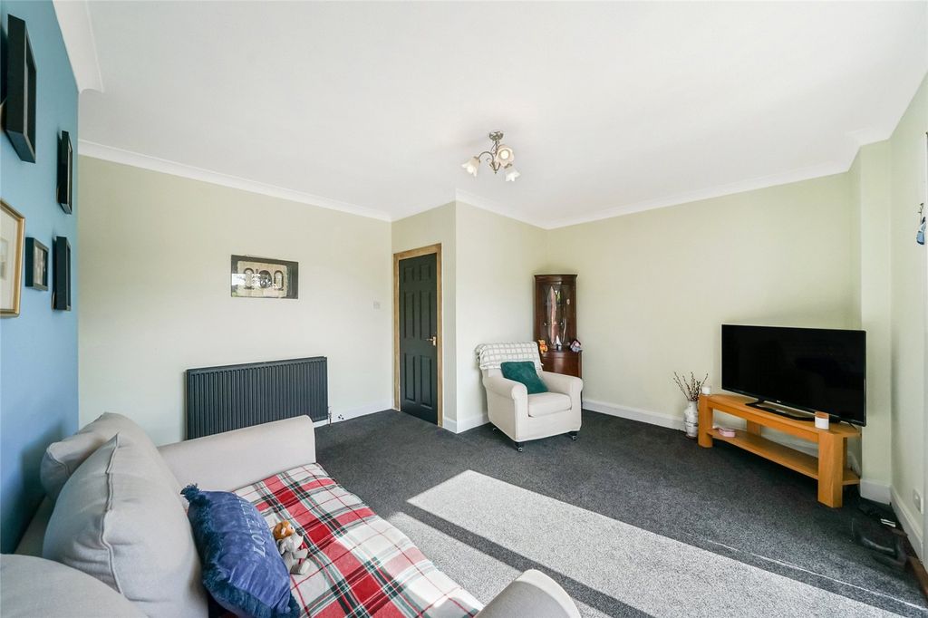 Additional image 6 of 3 bed flat for saleHareburn Road, Tillicoultry, Clackmannanshire FK13