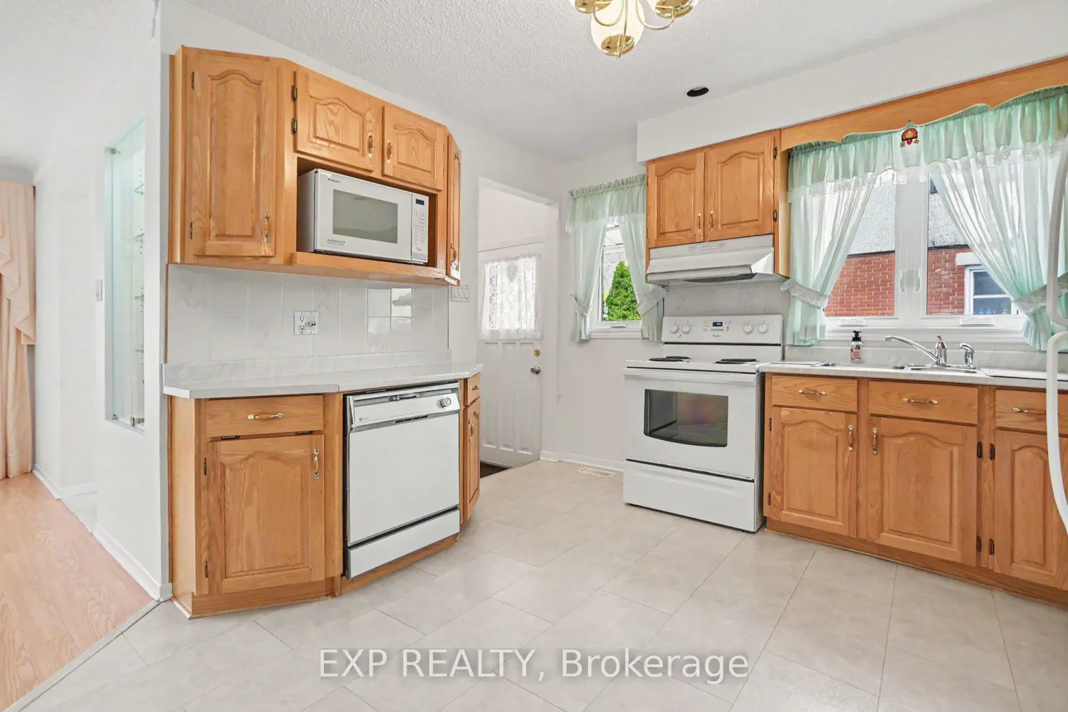 959 Beaudry Street photo 4