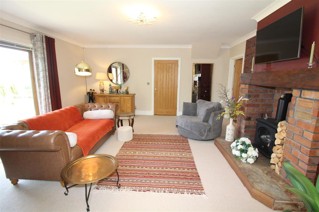 Additional image 8 of 3 bed detached bungalow for saleGlyn Milwr, Blaina, Abertillery NP13