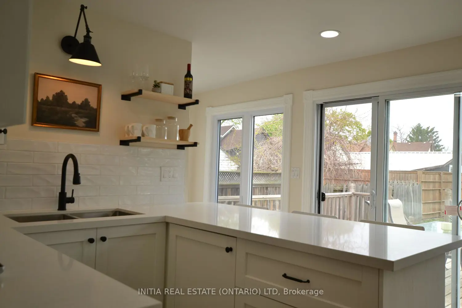 114 Ann Street photo 5
