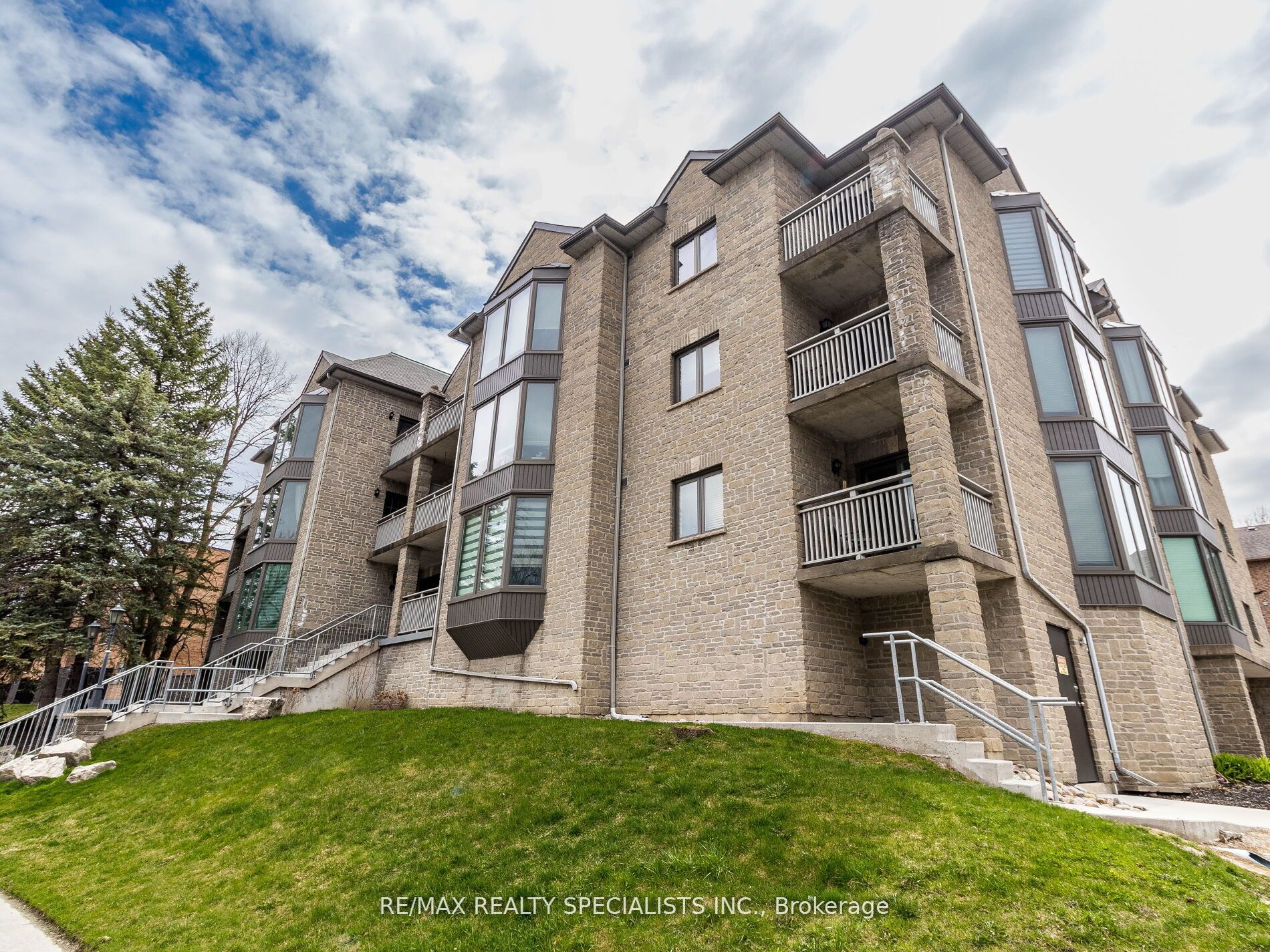 Additional image 4 of 306-21 George Street, Aurora, ON, L4G 2S1