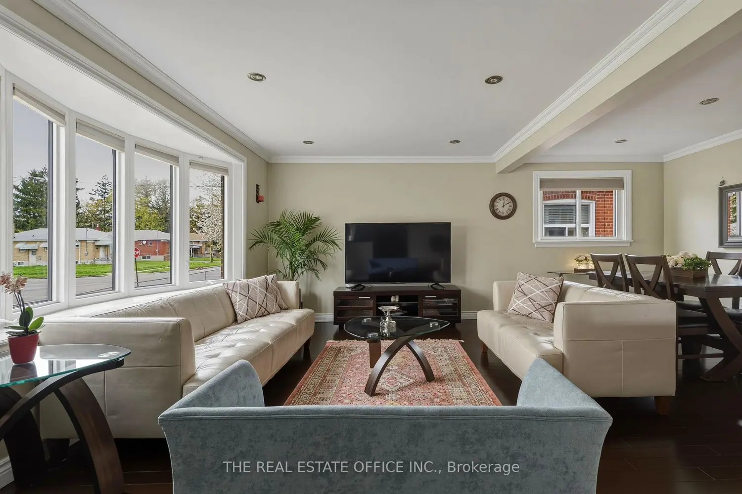 51 Gilroy Drive photo 4