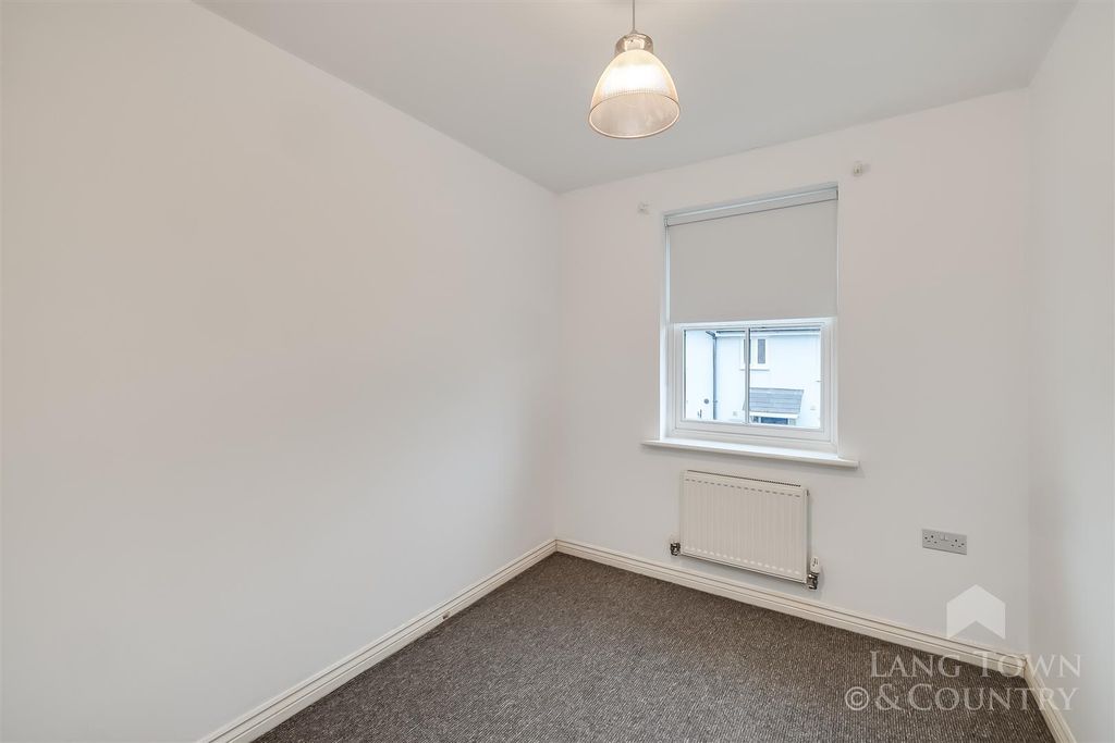 Additional image 7 of 2 bed terraced house to rentGreenhill Road, Plymouth PL9