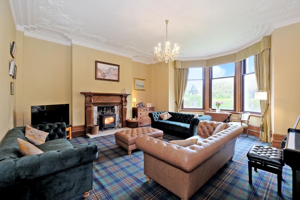 Additional image 2 of 6 bed semi-detached house to rentRubislaw Den North, Aberdeen AB15