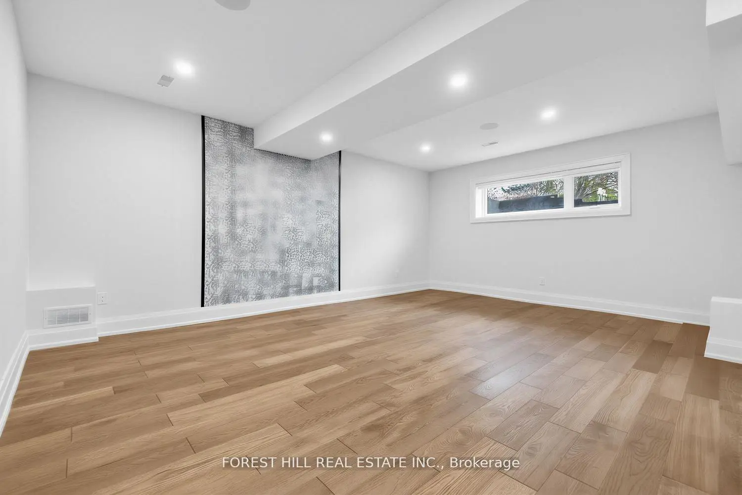 Additional image 16 of 28 Camwood Crescent