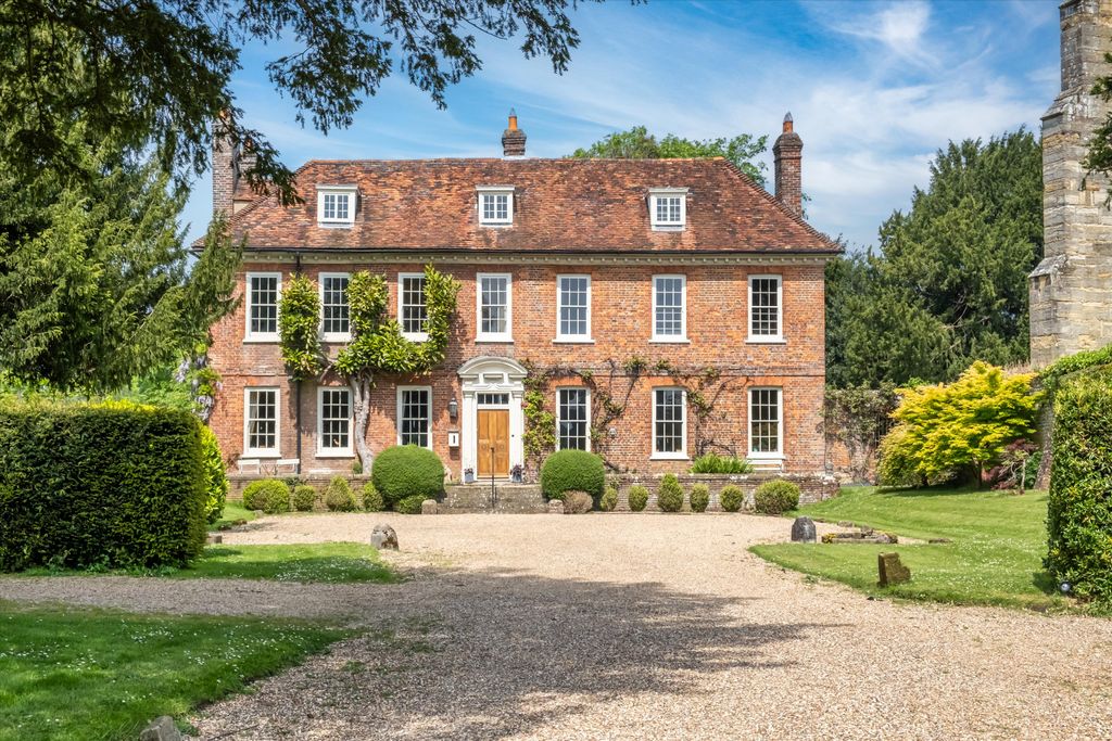 8 bed detached house for saleHigh Street, Penshurst, Tonbridge TN11