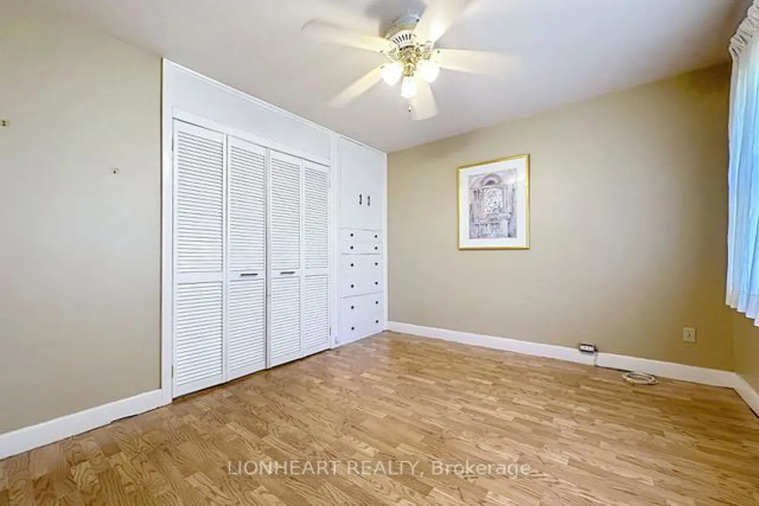 Additional image 11 of 1475 Garnet Avenue