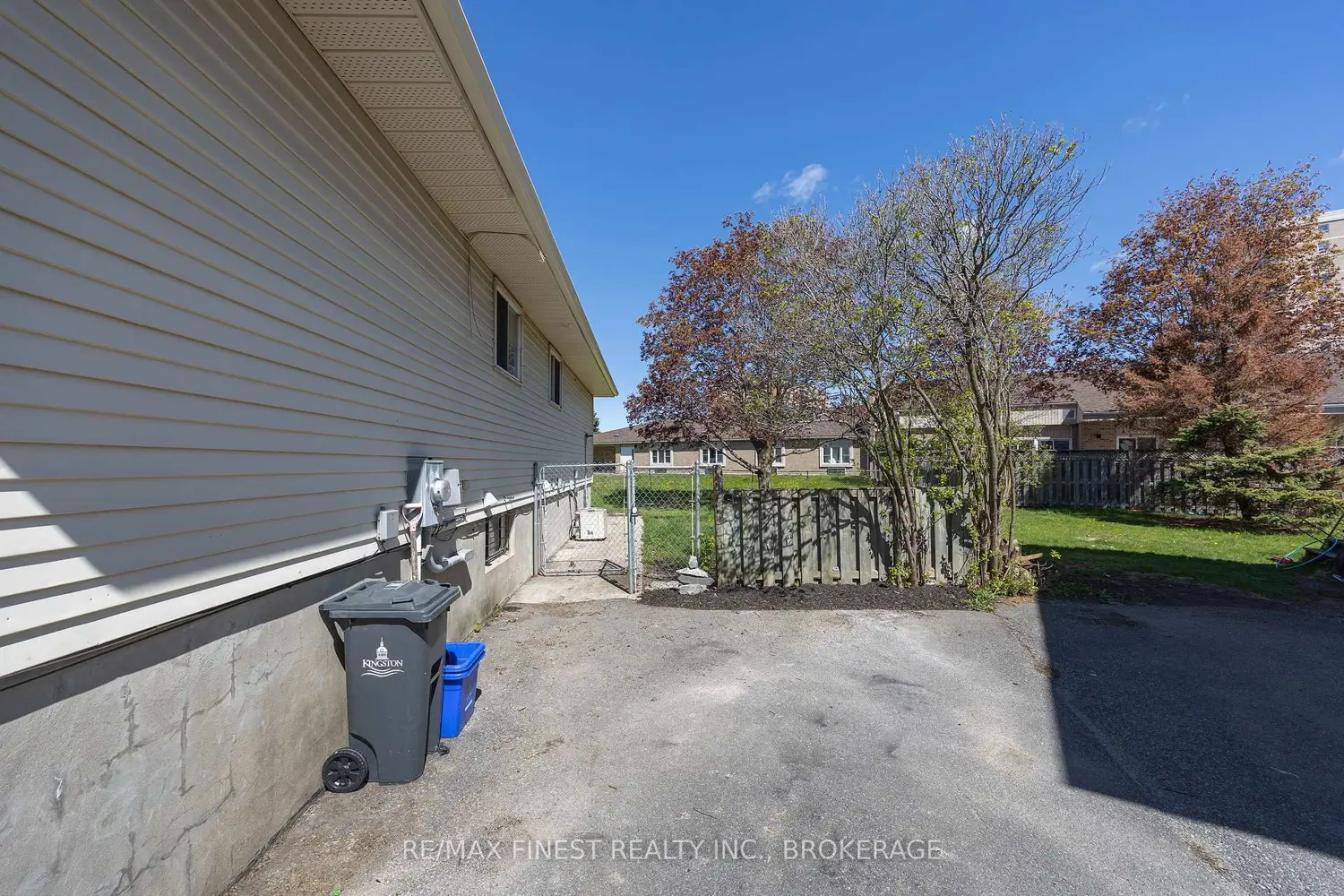 Additional image 14 of 882 Beaconhill Court
