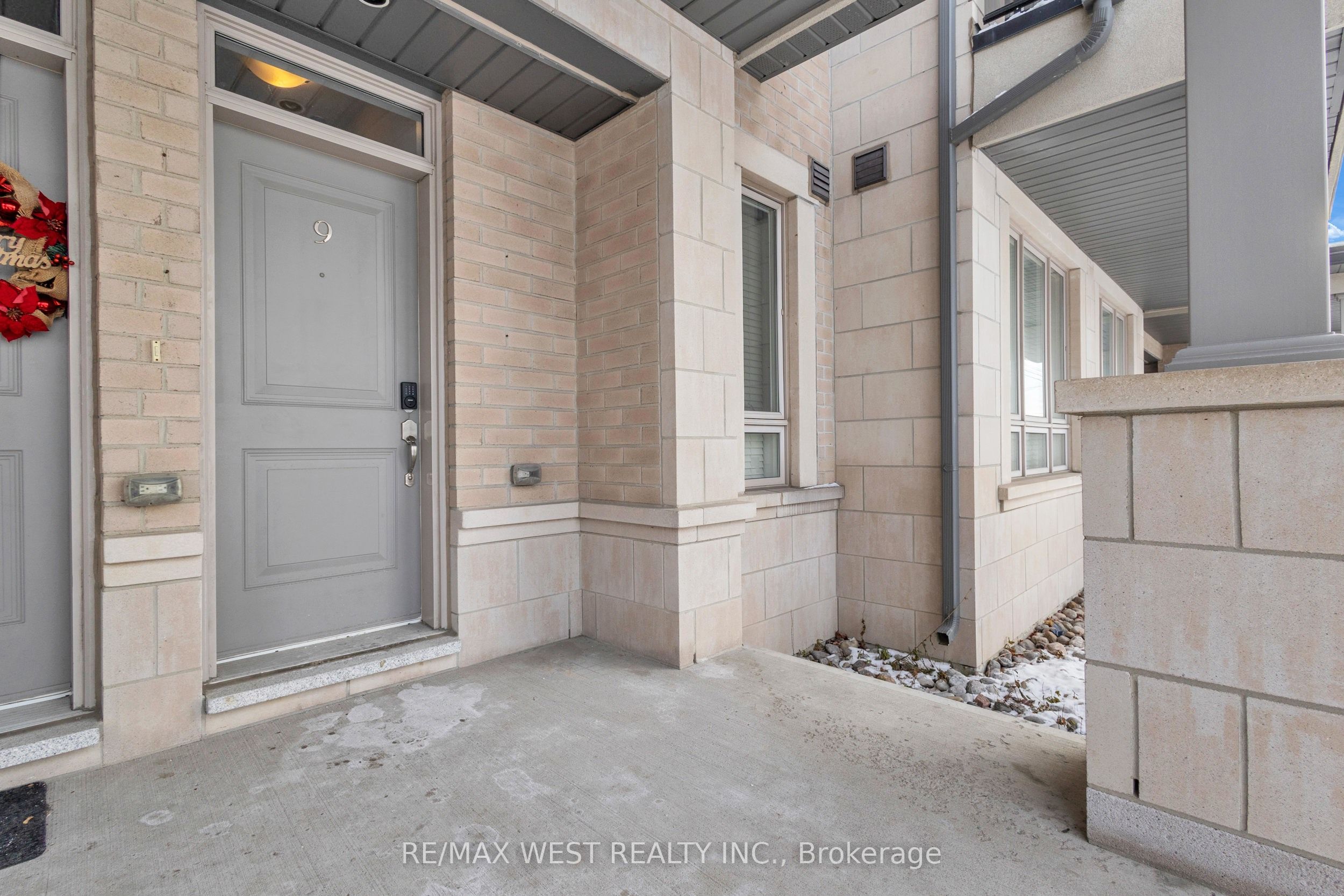 Additional image 4 of 9-9601 Jane Street, Vaughan, ON, L6A 4G5
