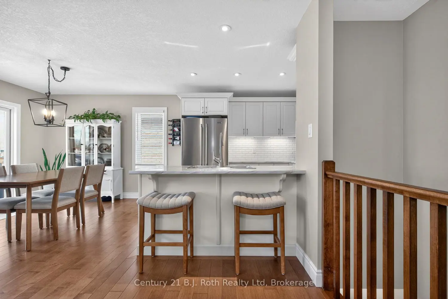 24 Hunter Avenue photo 3