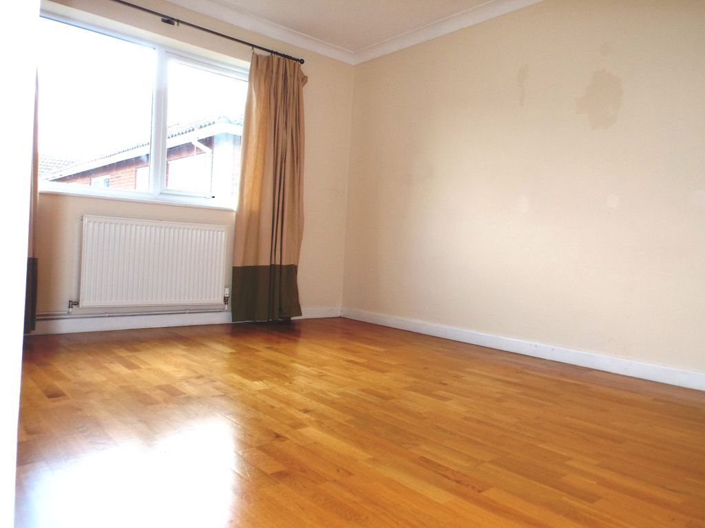 Additional image 5 of 2 bed flat to rentFairlawns, Newmarket CB8