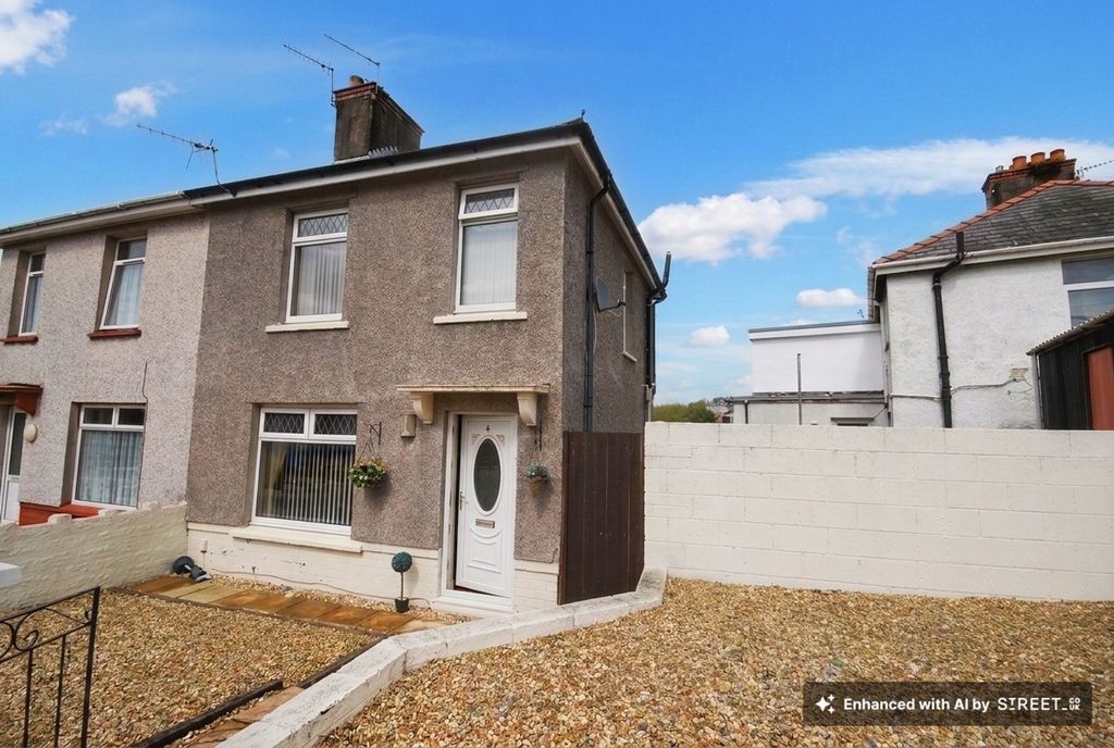 2 bed semi-detached house to rentAddison Road, Neath SA11