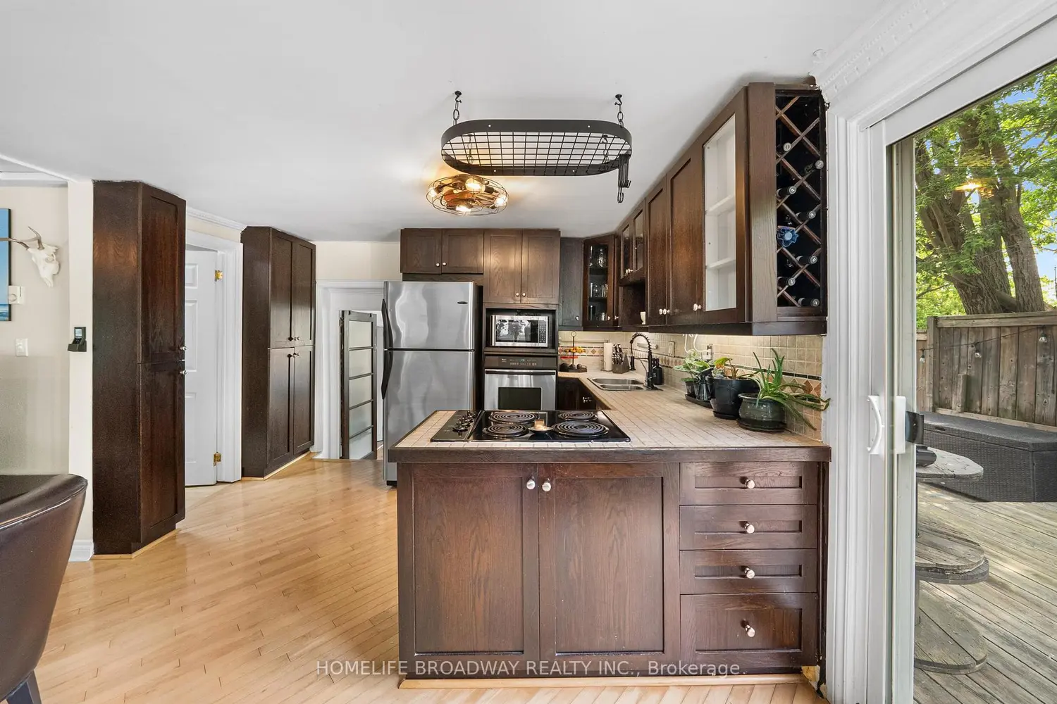 30 Parkhill Drive photo 2