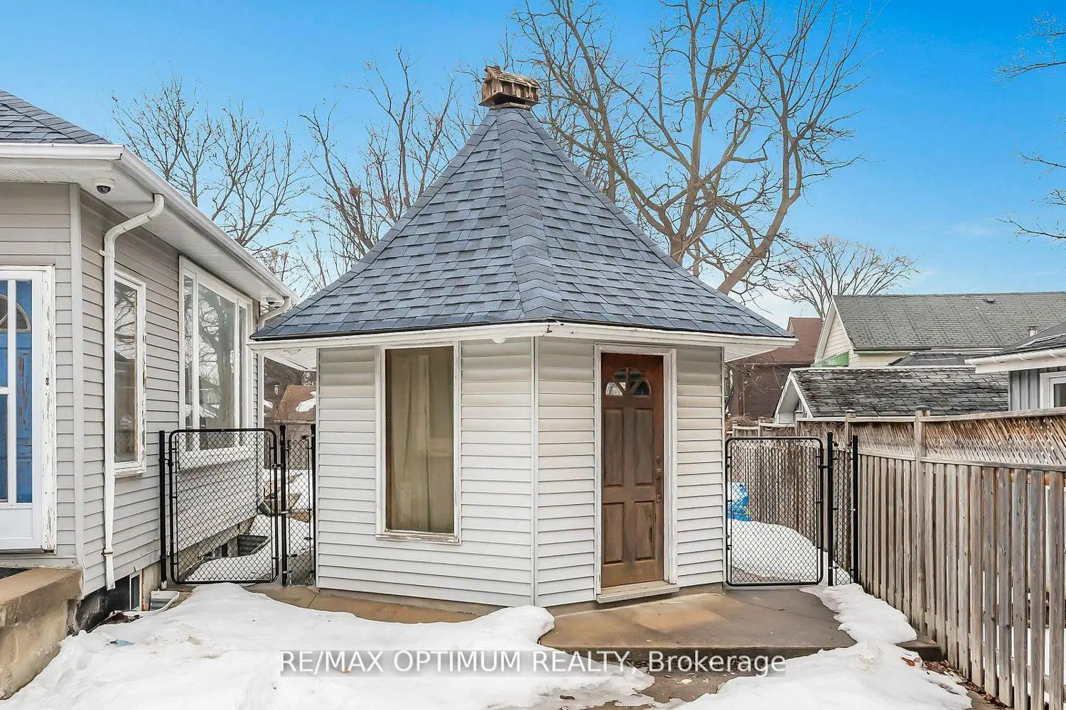 Additional image 18 of 4 Denison Avenue