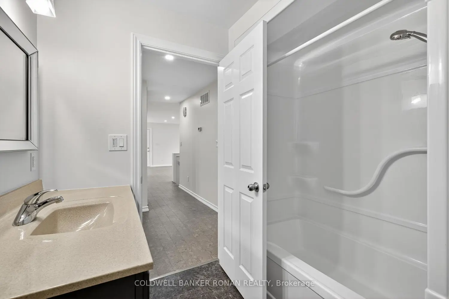 Additional image 11 of 118 Queen Street