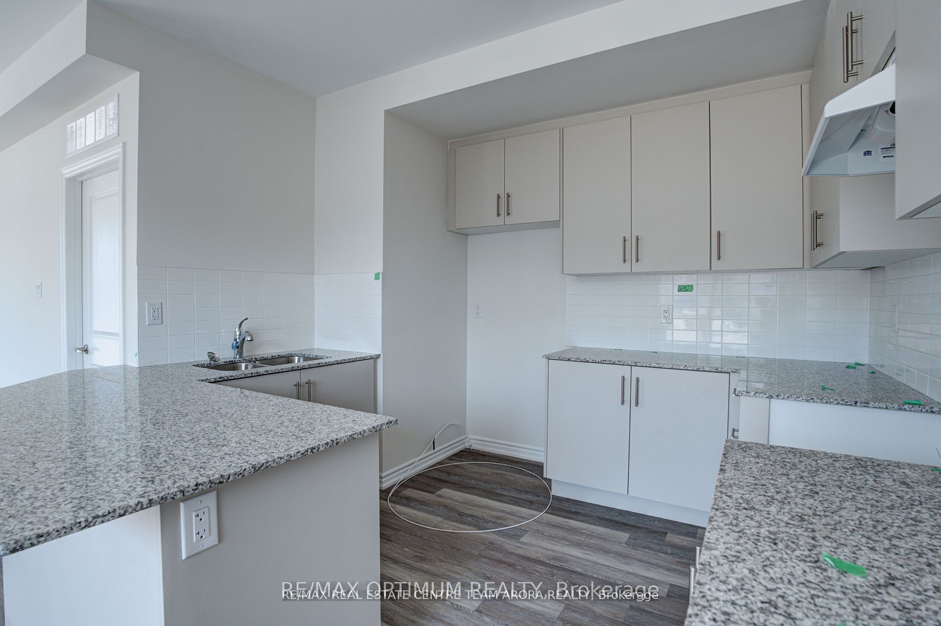 14-20 Knotsberry Circle, Brampton, ON, L6Y 6G1 photo 4