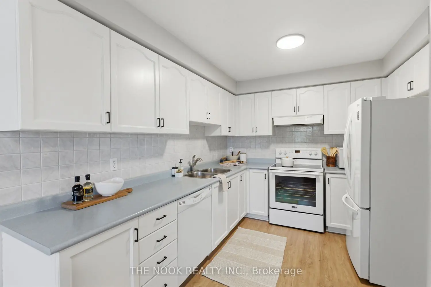Additional image 5 of 1139 Ridgemount Boulevard
