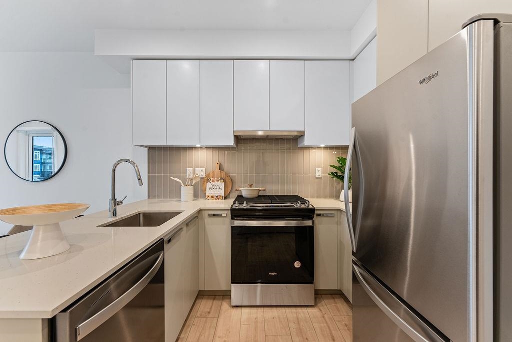 Additional image 3 of 114-13788 76 Avenue, Surrey, BC, V3W 3V9