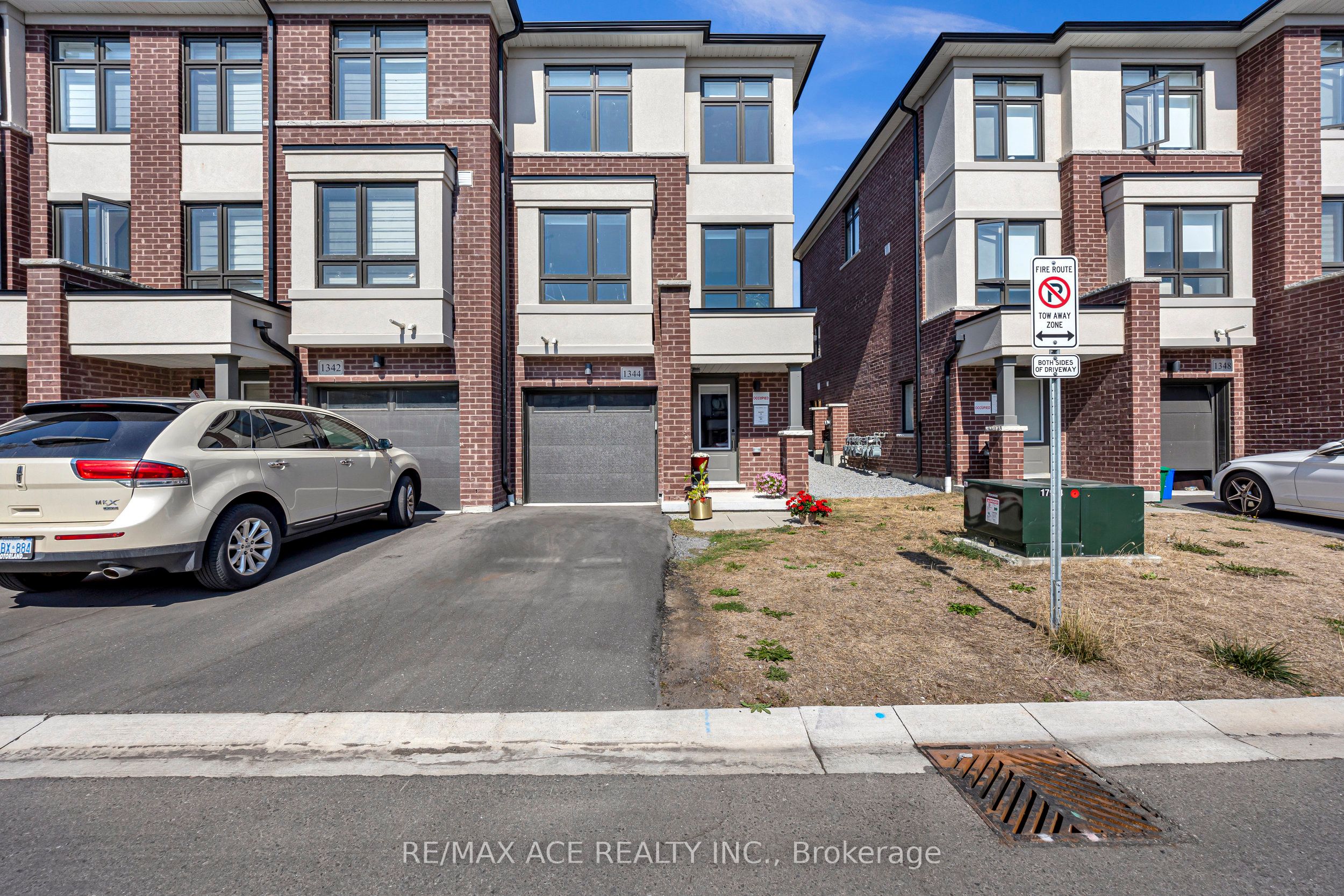 1344 Bradenton  Path, Oshawa, ON, L1K 1A9