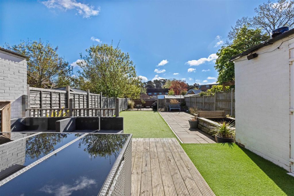 Additional image 10 of 3 bed terraced house for saleCarroll Crescent, Ascot SL5