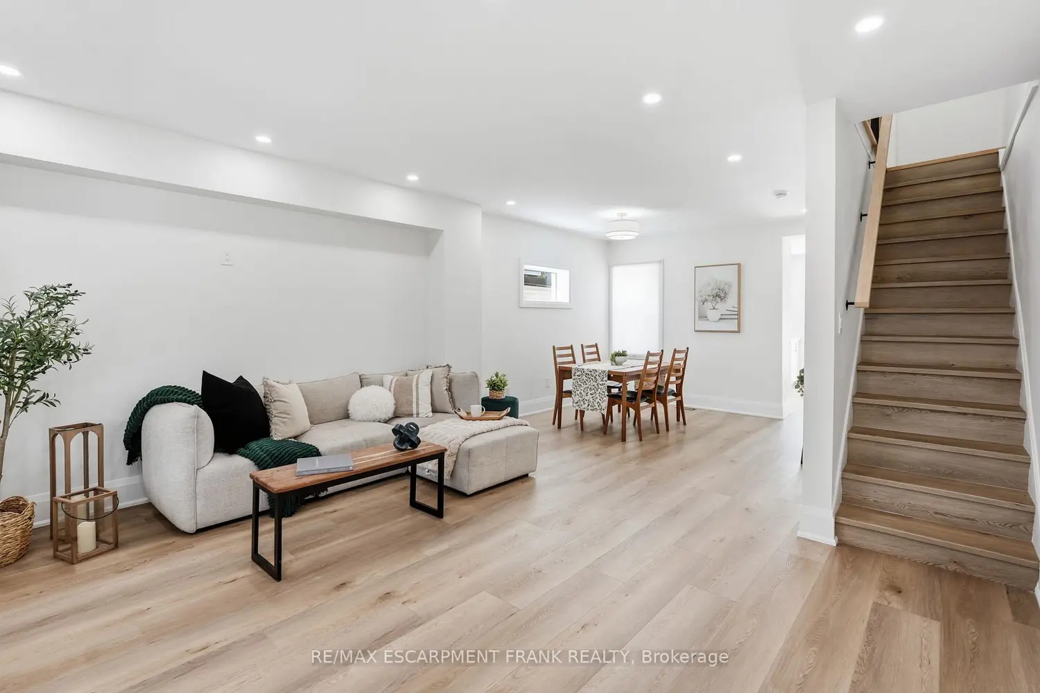 Additional image 4 of 205 Locke Street