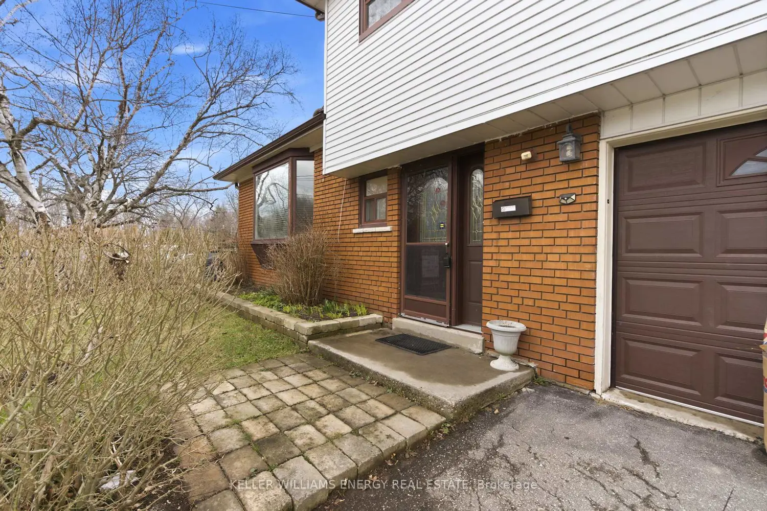 20 Ravenview Drive