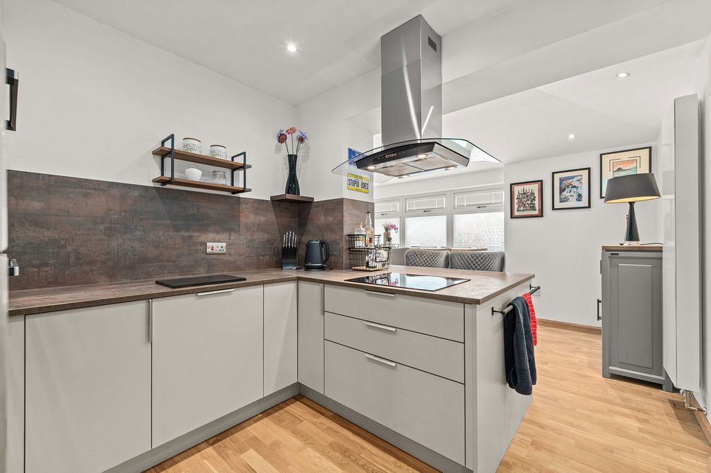 Additional image 6 of 3 bed detached house for sale70 Anson Avenue, Falkirk FK1